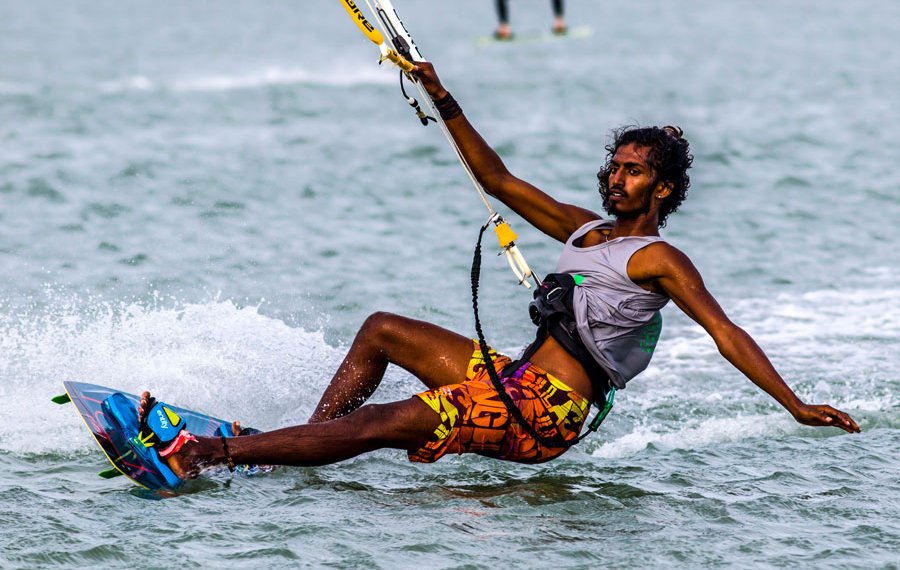 Kitesurfing- Kalpitiya