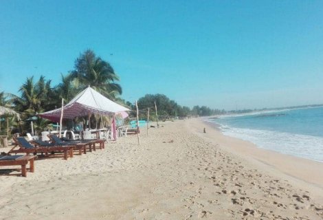 ARUGAM BAY