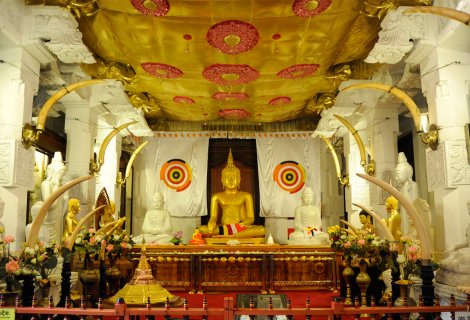 Temple of tooth relic